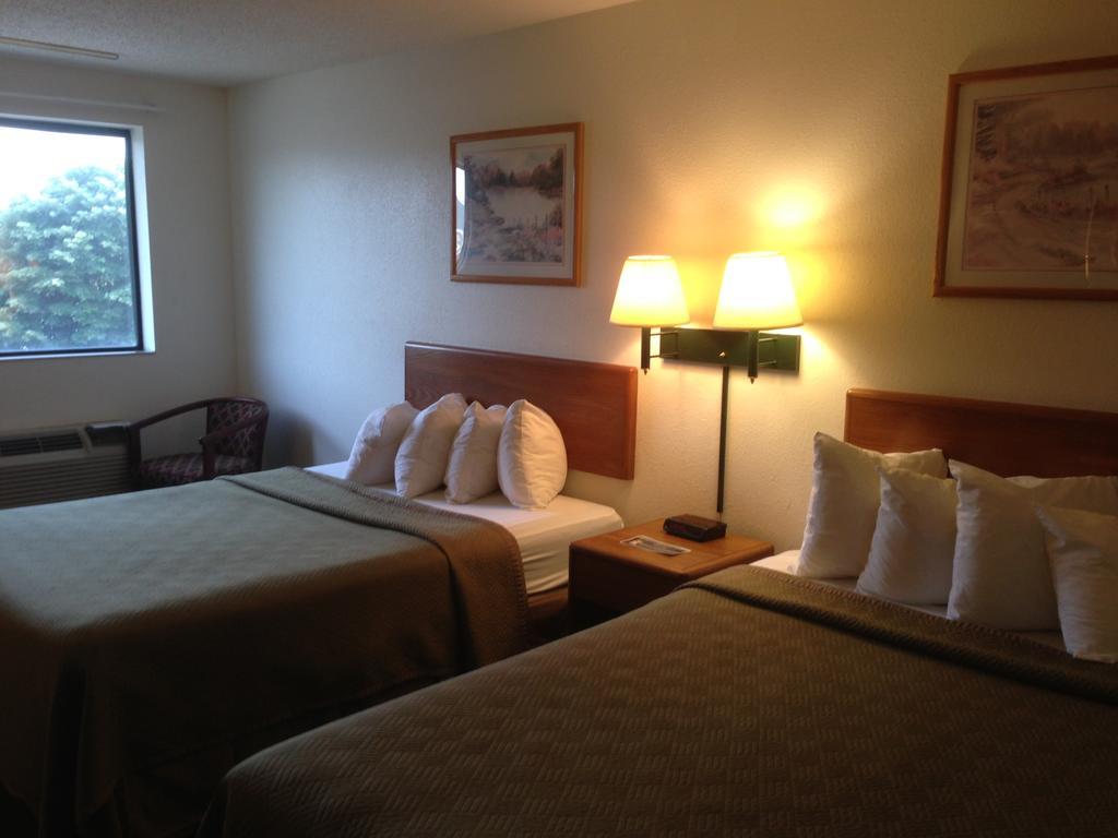 Days Inn By Wyndham Morton Room photo