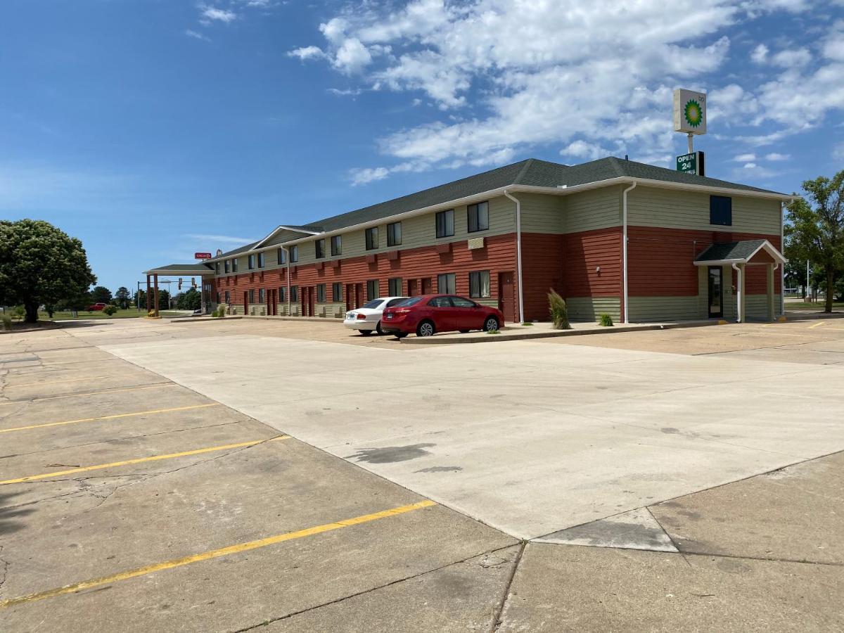 Days Inn By Wyndham Morton Exterior photo